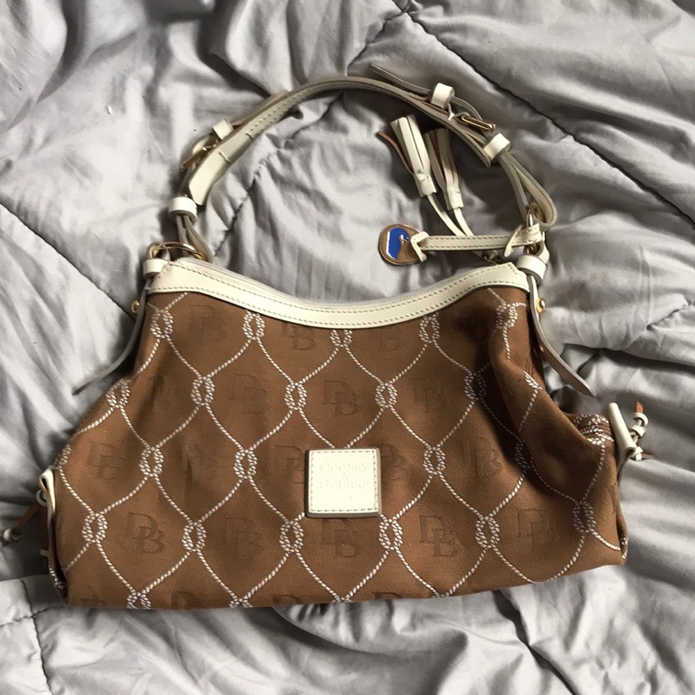 Dooney and Bourke nautical knot pattern.